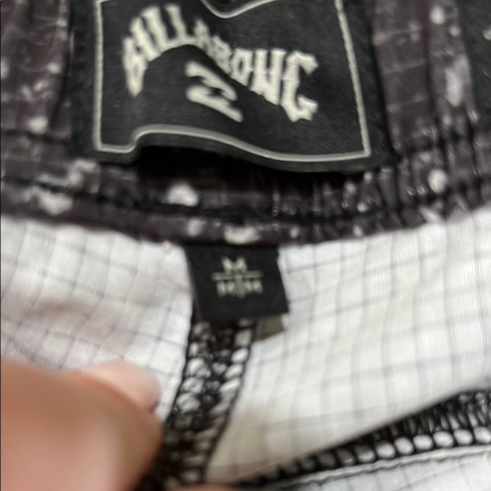 Billabong A/Div Serf Tech Performance Iceberg Sho… - image 7